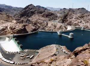 Hoover_Dam_and_Arizona_Spillway,_1983